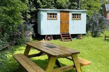 تختخواب و صبحانه Fernwood