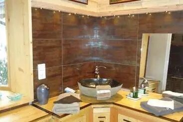 ベッドアンドブレックファースト L Eterlou Chambres D Hote