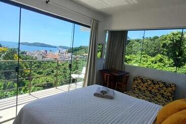 پانسیون Suite Com Vista Panorâmica