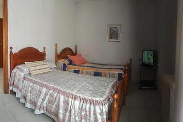 تختخواب و صبحانه Habitacion Privada Doble En Toledo