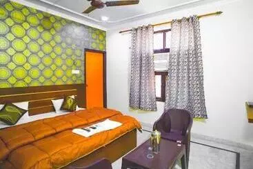 Hotel Oyo The Manvi