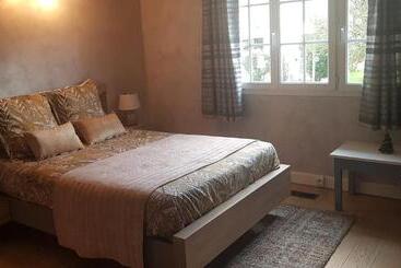 مبيت وإفطار Chambre D Hotes