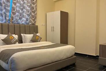 Отель Cereno Homes Accra