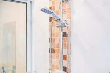 Majatalo Anda Sea View Pranburi