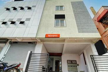 Hotel Fabexpress Vinayak Residency