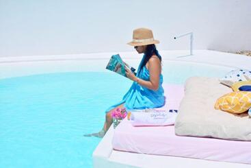 تختخواب و صبحانه Mykolodge Majunga