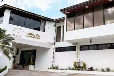 تختخواب و صبحانه H Mansion Recovery And Spa