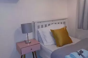 レジデンス Remarkable 3 Bed House In Leeds