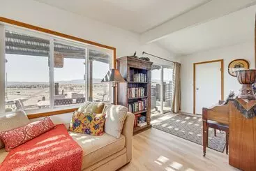 コテージ Twentynine Palms Desert Oasis W/ Pool & Hot Tub!