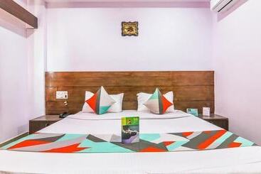 Yashaswi Comforts By Yuvrajgroupofhotels