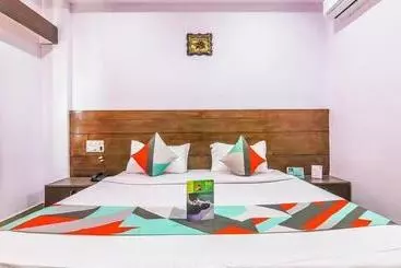 Yashaswi Comforts By Yuvrajgroupofhotels