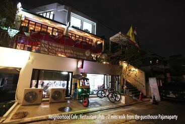 Hongdae Guesthouse Pajamaparty Hostel