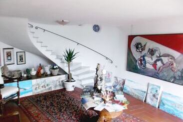 تختخواب و صبحانه Belle èpoque La Villa Imperiale