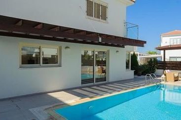 Oceanview Luxury Villa 015