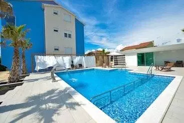 Turist apartmanları Villa Nika