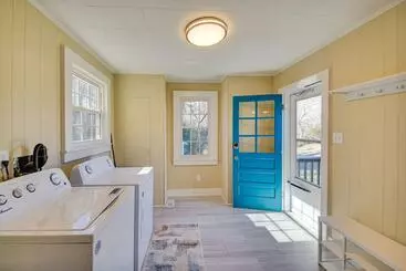 コテージ Home On Locklies Creek W/ Boat Dock & Lift!
