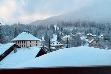 בית מלון כפרי Caprice Du Guiers La Joceane