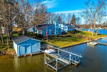 Lakefront Paw Paw Cottage W/ Boats & 2 Docks!