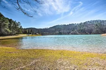 Mökkimajoitus Owl S Nest  Pet Friendly Cabin W/ Private Hot Tub