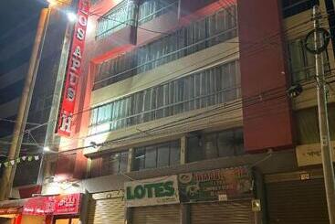 Hotel Los Apus Mayaki