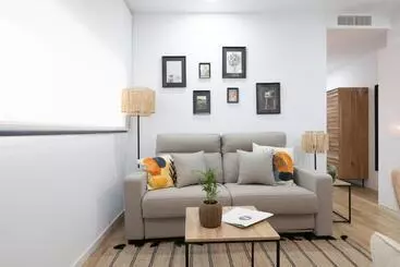 هتل آپارتمان Dormforyou Arena Delux