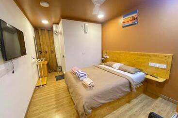 پانسیون Ever Blue Guest House