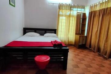 פנסיון Greenlush 2