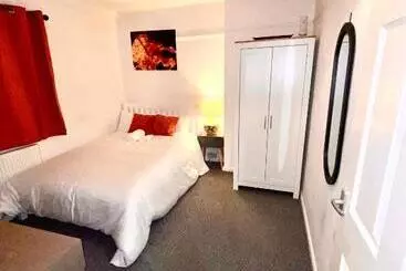 پانسیون Relaxing Suite Nottingham Room