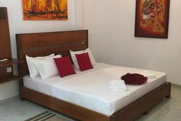 مبيت وإفطار Moon Deck Villa