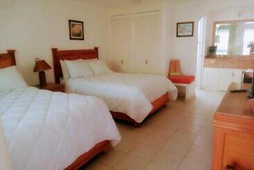 Hotel Nuevo Amanecer