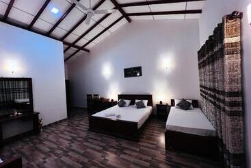 צימר Sunrise Oasis Retreat