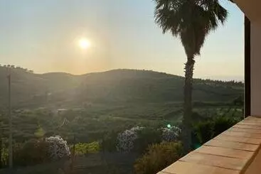 Majatalo Baglio Quadrone Monte Suso