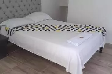 ホテル Caribepremiumvalledupar