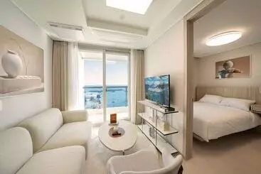 هتل آپارتمان Uh Flat The Sokcho