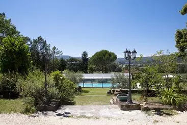 Bed and Breakfast Chateau De Mauras