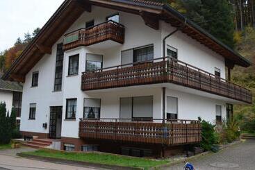 Hotelli Restaurant Waldschlössel