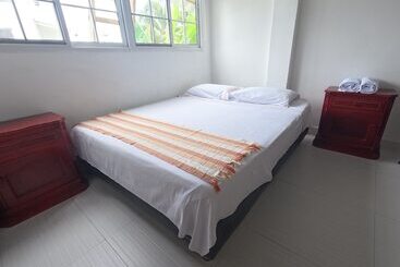 בית מלון כפרי Posada Shang Giovys