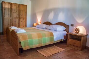 Hotel Agriturismo Terra Del Carso