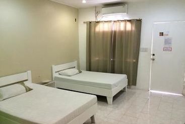 Majatalo Night & Day Inn