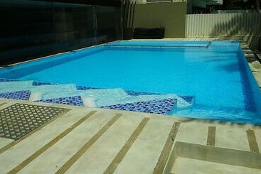 Beacon Beach Hotel Negombo