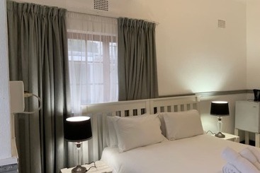 פנסיון On The Estuary