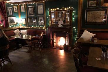 مسافرخانه The Bay Horse  Fulford