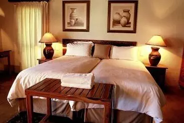 Hotel Leriba Golf Lodge