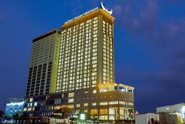 هتل Muong Thanh Luxury Vientiane
