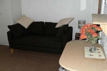 Lawnswood Holiday Apartments