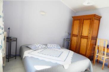 住宿加早餐  Château De La Gabelle Férrassières