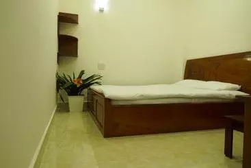 تختخواب و صبحانه Dalat Sunny Hostel