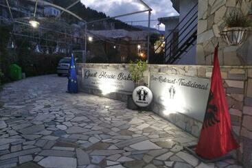 ベッドアンドブレックファースト Guest House Bake