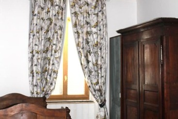 민박 L'enclos Des Jacobins