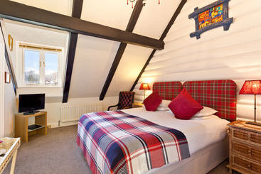 Bed and Breakfast The Log House